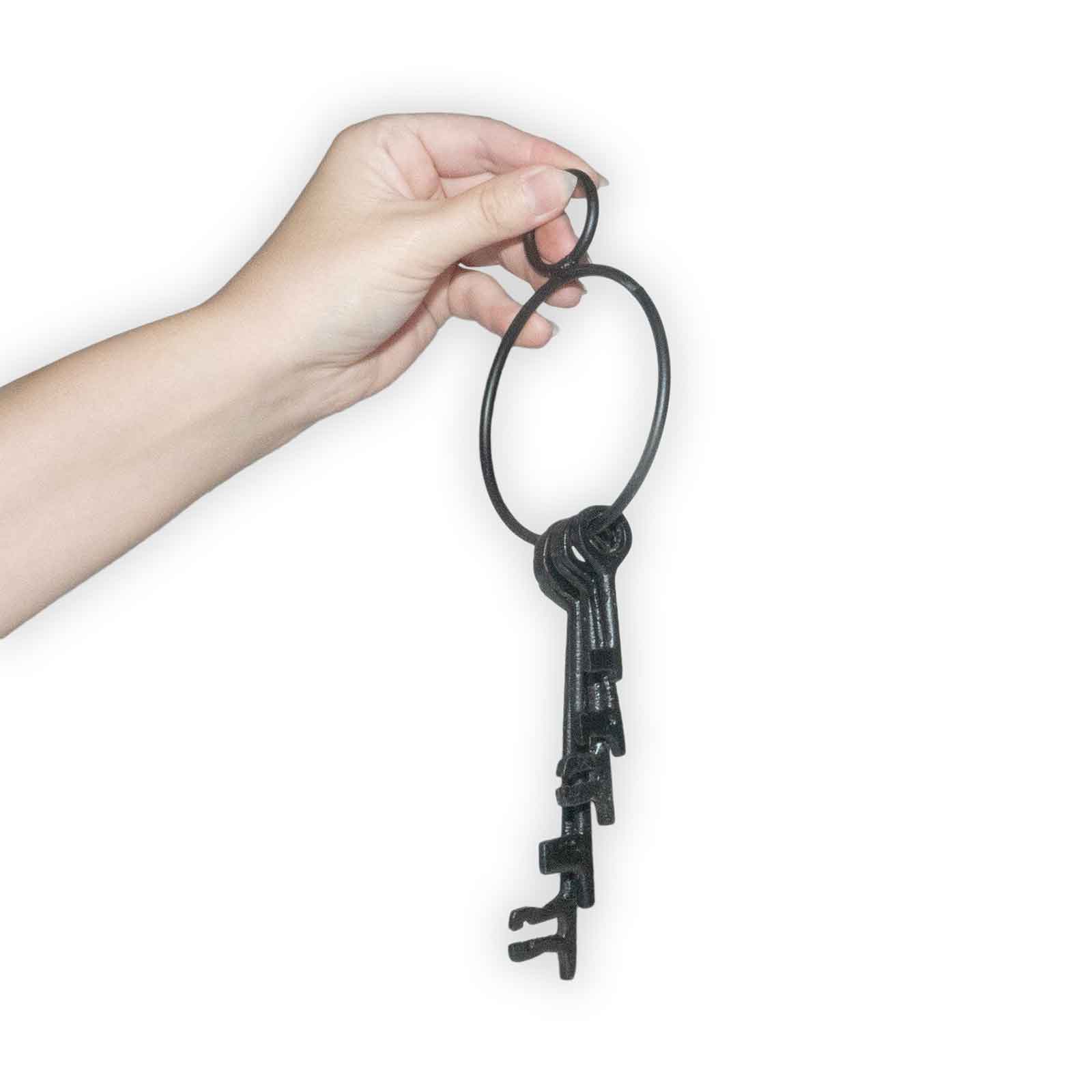 Old West–Style Old West–Style Iron Jailer Key Set | Western
