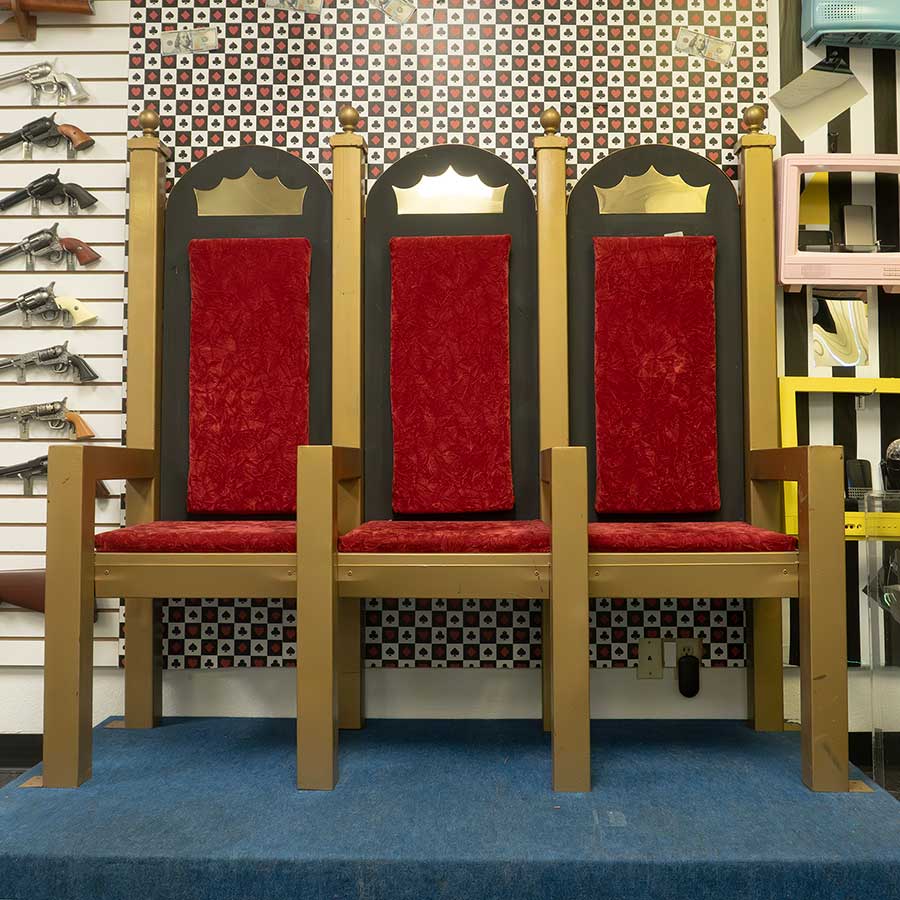 Triple Seat Throne Rental Prop